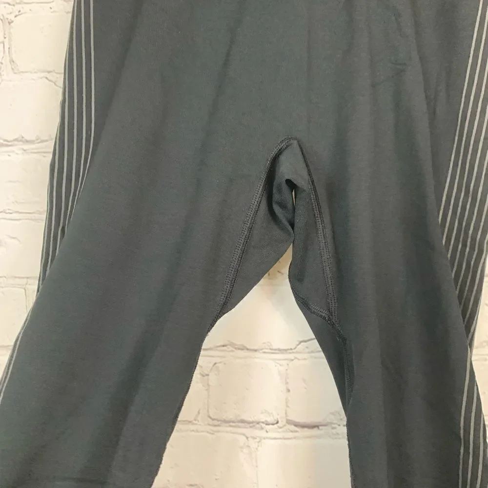 Nike Woman's Skinny Knit tights SZ XS Black 589297-010 Training Yoga Gym